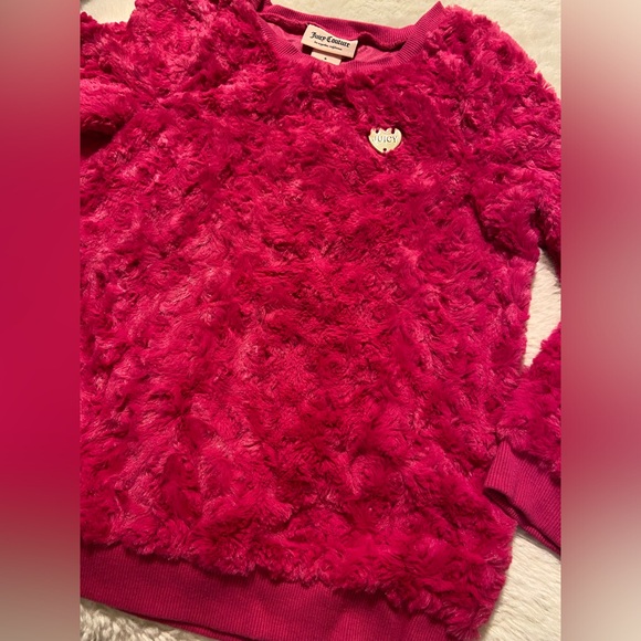 Juicy Couture fuzzy girls’ size 6 pink long sleeve faux-fur  crewneck - Picture 2 of 7
